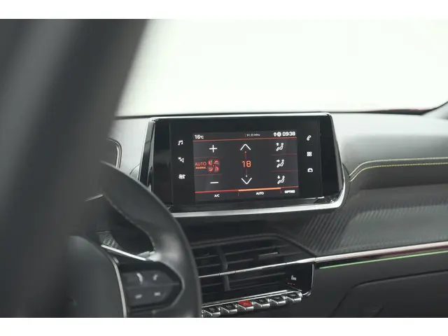 Peugeot 2008 PureTech 130 GT-Line 2020 Benzine 56