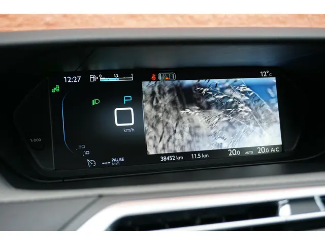 Citroën C4 Picasso 1.6 e-THP Intensive 2014 Benzine 38