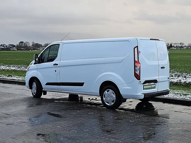 Ford Transit Custom 2.0 2021 Diesel 6