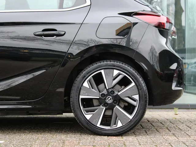 Opel Corsa-e GS Line 50 kWh 2020 Elektrisch 23