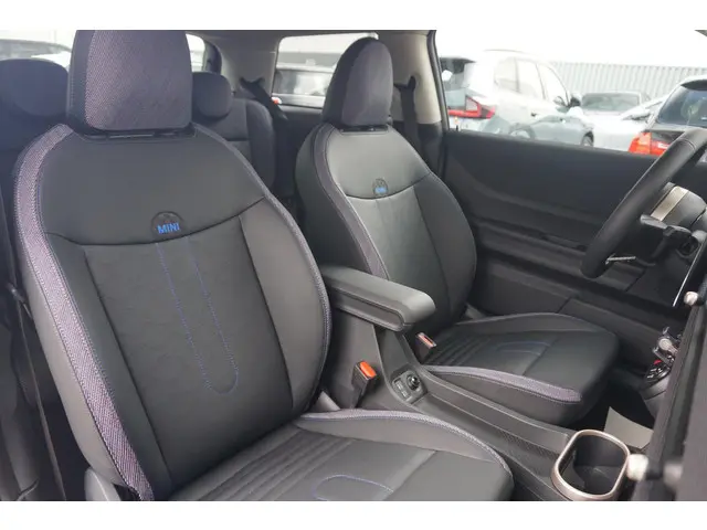 MINI 3-Deurs Cooper C 2024 Benzine 7