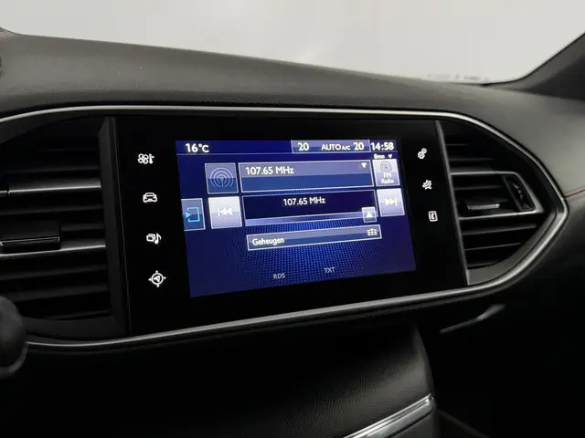 Peugeot 308 1.2 PureTech GT-line 2017 Benzine 24