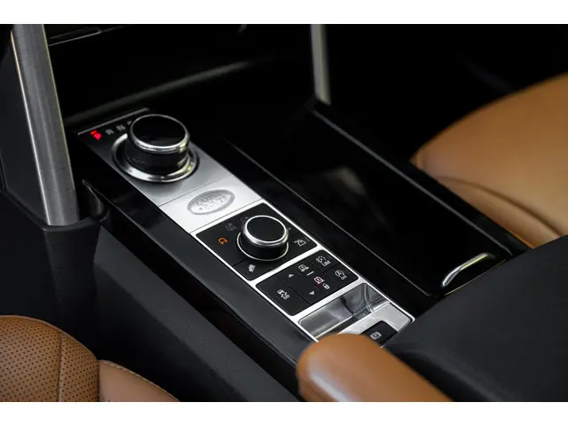 Land Rover Discovery 2.0 Sd4 HSE Luxury 7p. 2019 Diesel 17