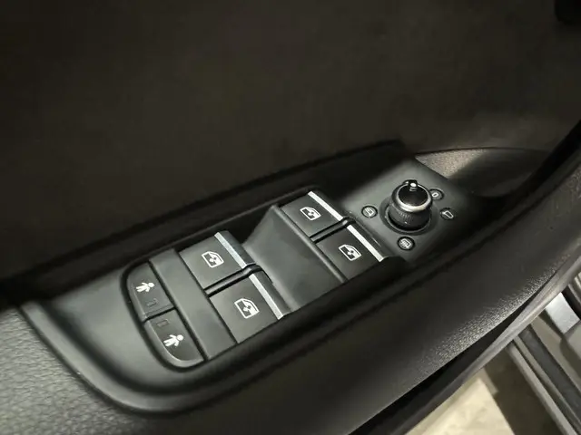 Audi Q7 55 TFSIe quattro S-LINE 2020 Hybride Benzine 24