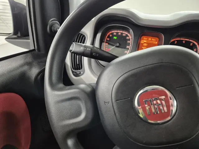 Fiat Panda 0.9 TwinAir Edizione Cool 2014 Benzine 11