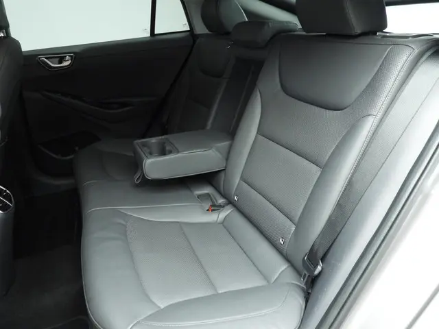 Hyundai IONIQ Premium EV 38 kWh 2020 Elektrisch 8