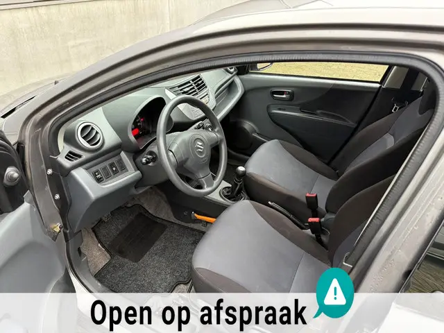 Suzuki Alto 1.0 Celebration EASSS 2015 Benzine 10