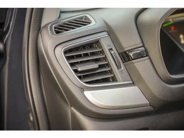 Honda CR-V 2.0i VTEC e:HEV ELEGANCE 2021 Hybride Benzine 43