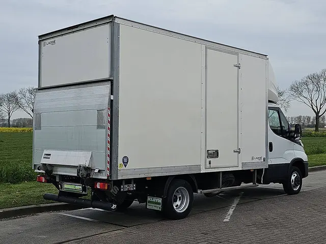 Iveco Daily 35C16 2023 Diesel 3