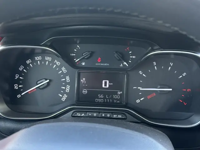 Citroën C3 1.2 PureTech S&S Shine 2017 Benzine 22