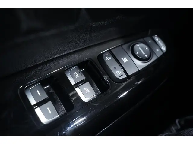 Kia Sportage 1.6 T-GDI Black Edition 2022 Benzine 25