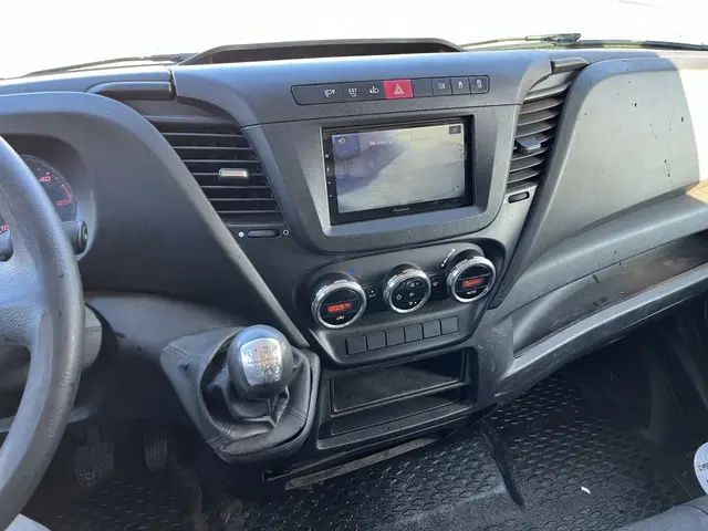 Iveco Daily 35C16V 2.3 352 H2 L 2017 Diesel 10