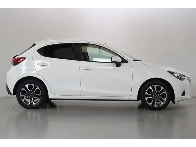 Mazda 2 1.5 Skyactiv-G Dynamic+ 2018 Benzine 16