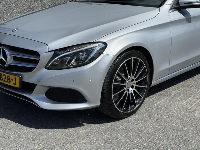 Mercedes-Benz C-Klasse Estate 180 Estate 2016 Benzine 25