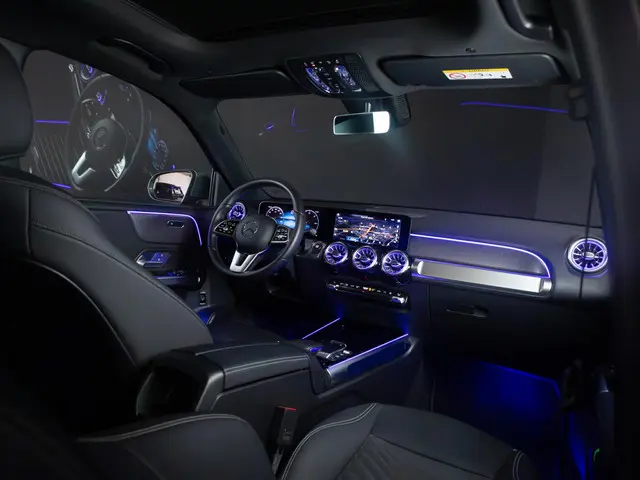 Mercedes-Benz EQB 250 Luxury Line 2023 Elektrisch 40