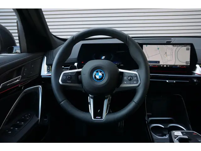 BMW iX1 xDrive30 2025 Elektrisch 7