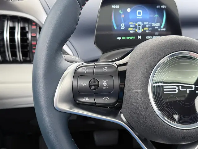 BYD ATTO 3 Comfort 60 kWh 2023 Elektrisch 28