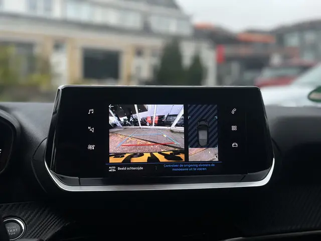 Peugeot 208 1.2 PureTech Allure Pack 2022 Benzine 28