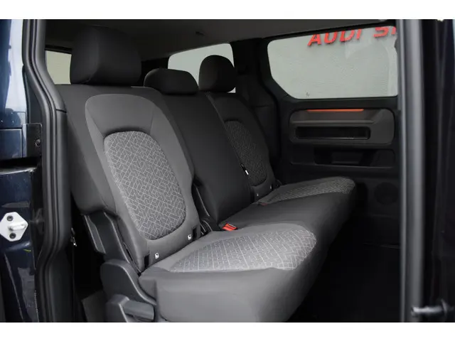 Volkswagen ID. Buzz Pro 2023 Elektrisch 20