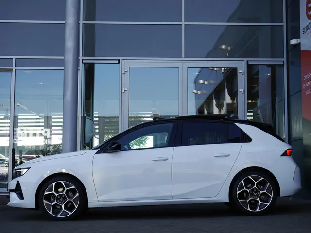 Opel Astra 2