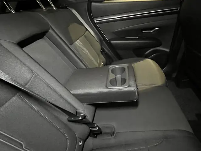 Hyundai Tucson 1.6 T-GDI MHEV i-Motion 2022 Benzine 29