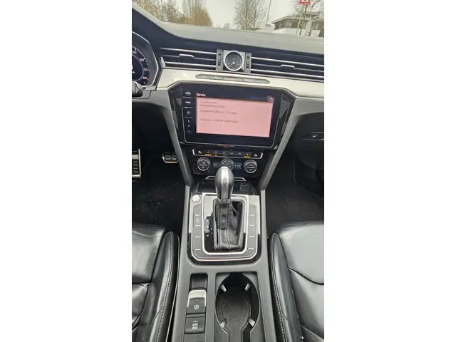 Volkswagen Arteon 2.0 TDI Business R 2018 Diesel 9