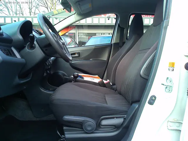 Nissan Pixo 1.0 Look (2013 Airco ) 2013 Benzine 8