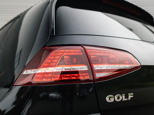 Volkswagen Golf 1.4 TSI Highline 2xR-line 2014 Benzine 9