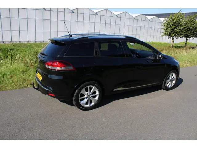 Renault Clio Estate 1.2 TCe Intens Automaat 2017 Benzine 4