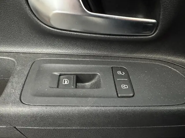 Volkswagen up! 1.0 move up! BlueMotion 2014 Benzine 12
