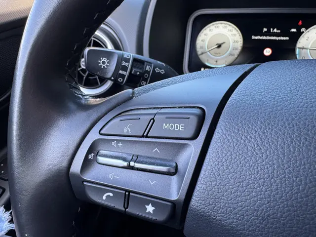 Hyundai Kona 1.0 T-GDI Fashion 2022 Benzine 24