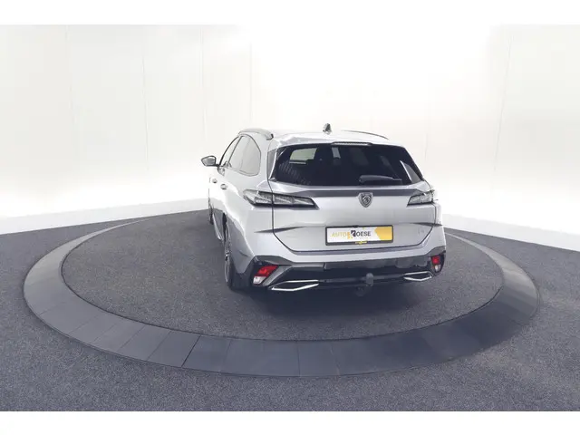 Peugeot 308 SW PureTech 130 EAT8 GT 2023 Benzine 12