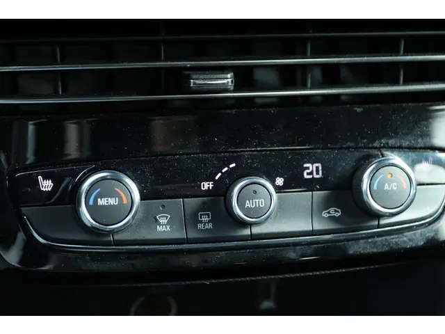 Opel Mokka 1.2 TURBO GS-LINE 2022 Benzine 24