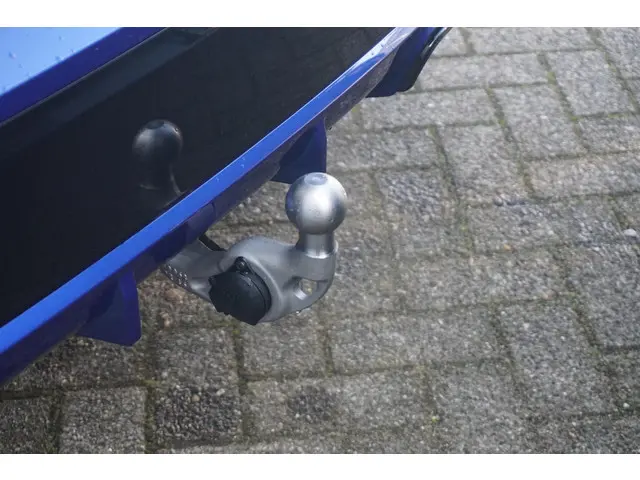 BMW X1 xDrive25e 2025 Hybride Benzine 6