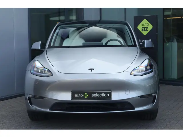 Tesla Model Y Long Range AWD 75 kWh 2023 Elektrisch 9
