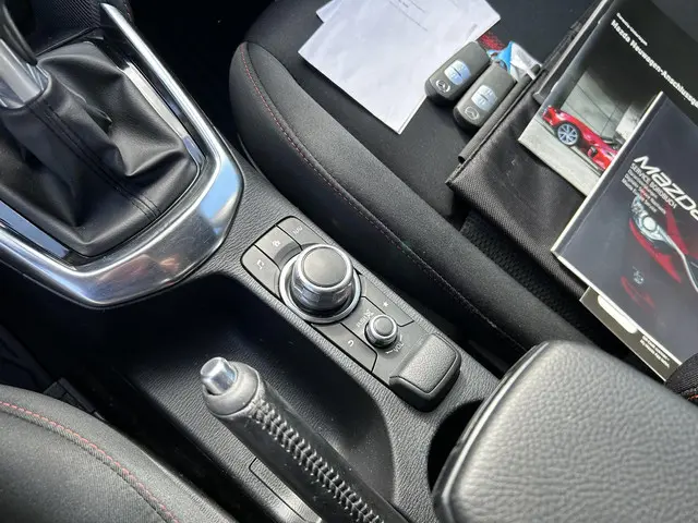 Mazda 2 1.5 Skyactiv-G TS+ 2017 Benzine 17