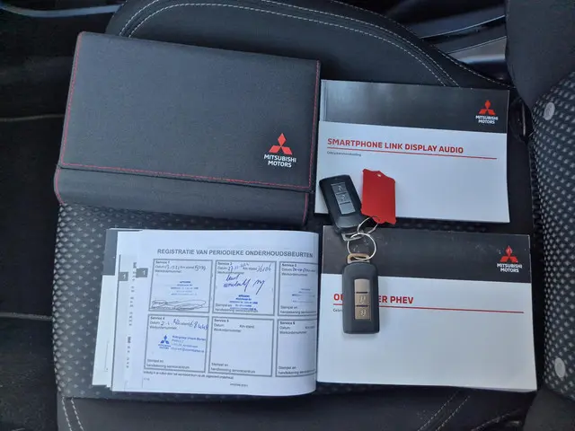 Mitsubishi Outlander 2.4 PHEV Pure+ 2020 Hybride Benzine 14