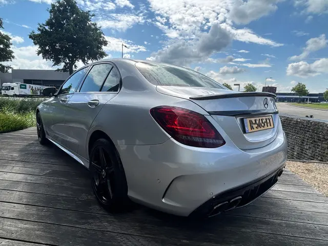 Mercedes-Benz C-Klasse C180 AMG line 2014 Benzine 3