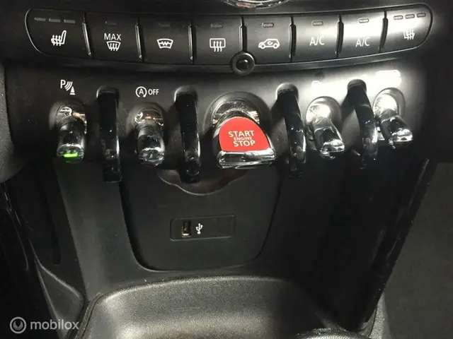 MINI Cooper S Cabrio 2.0 2019 Benzine 12