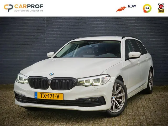 BMW 5 Serie Touring 520i High Executive 2018 Benzine