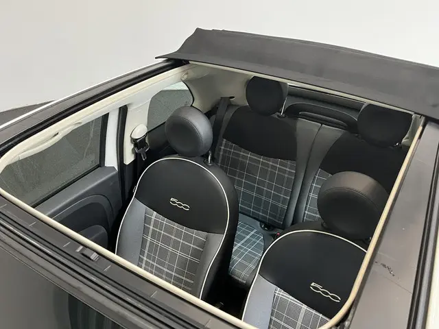 Fiat 500C 0.9 TwinAir Turbo Lounge 2018 Benzine 29