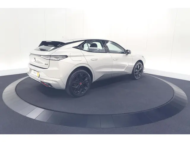 DS DS 4 PureTech 130 EAT8 Performance Line 2023 Benzine 5