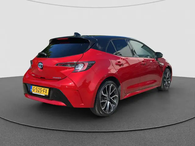 Toyota Corolla 1.8 Hybrid Executive 2019 Hybride Benzine 7