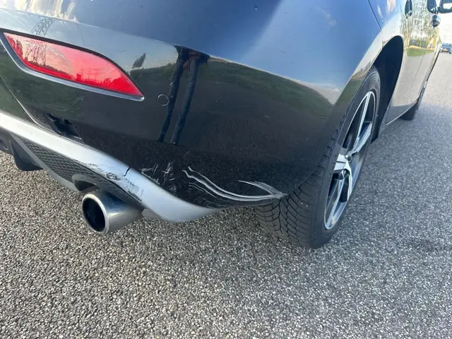 Volvo V40 2.0 T4 Bns Sport PRIJS IS EX BPM ! 2018 Benzine 23