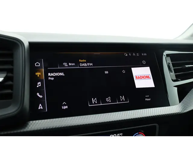 Audi A1 Sportback 30 TFSI S-Line 2023 Benzine 18