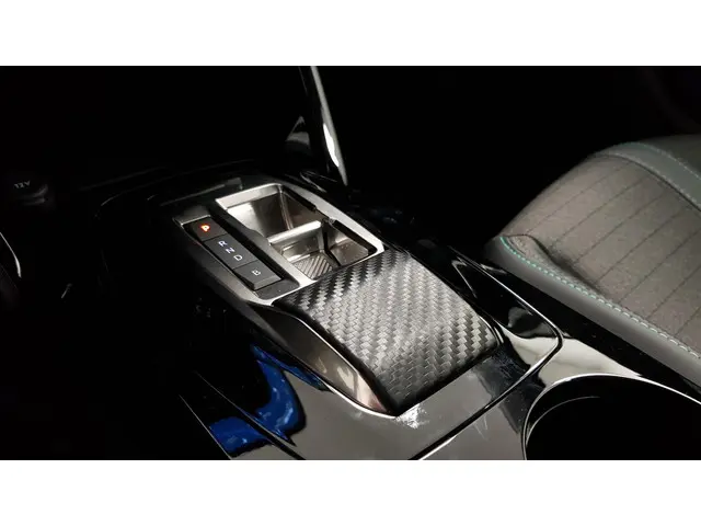 Peugeot e-2008 EV Allure Pack 50 kWh 2022 Elektrisch 19