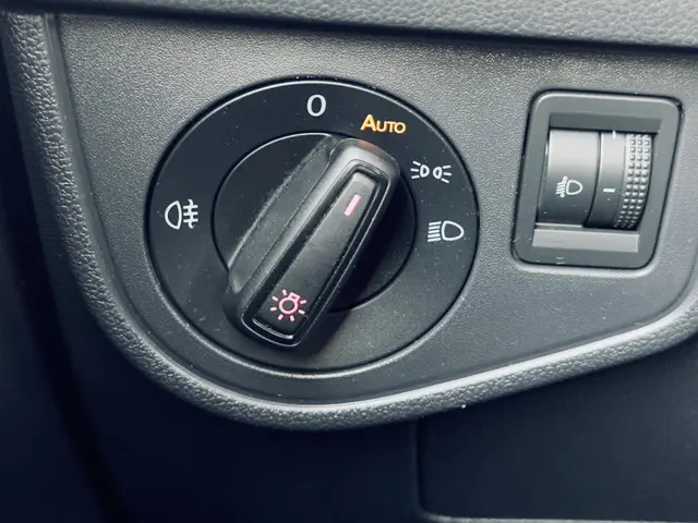 Volkswagen Polo 1.0 TSI Comfortline 2020 Benzine 16