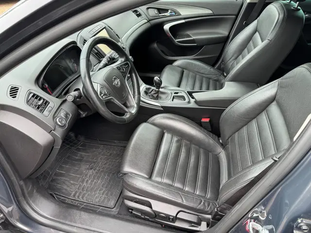 Opel Insignia 1.4 T EcoFLEX Business+ 2015 Benzine 10