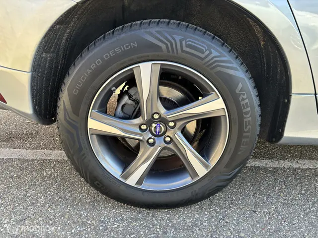 Volvo XC60 2.0 T5 FWD R-Design Summum 2014 Benzine 5