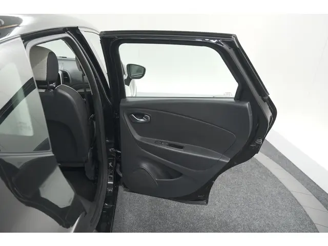 Renault Captur TCe 90 Limited 2018 Benzine 54